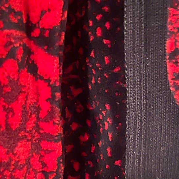 Versace Sweater - Picture 2 of 7